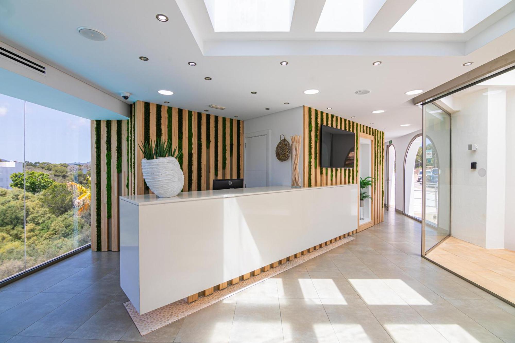 Aparthotel Ferrera Suites&apartments