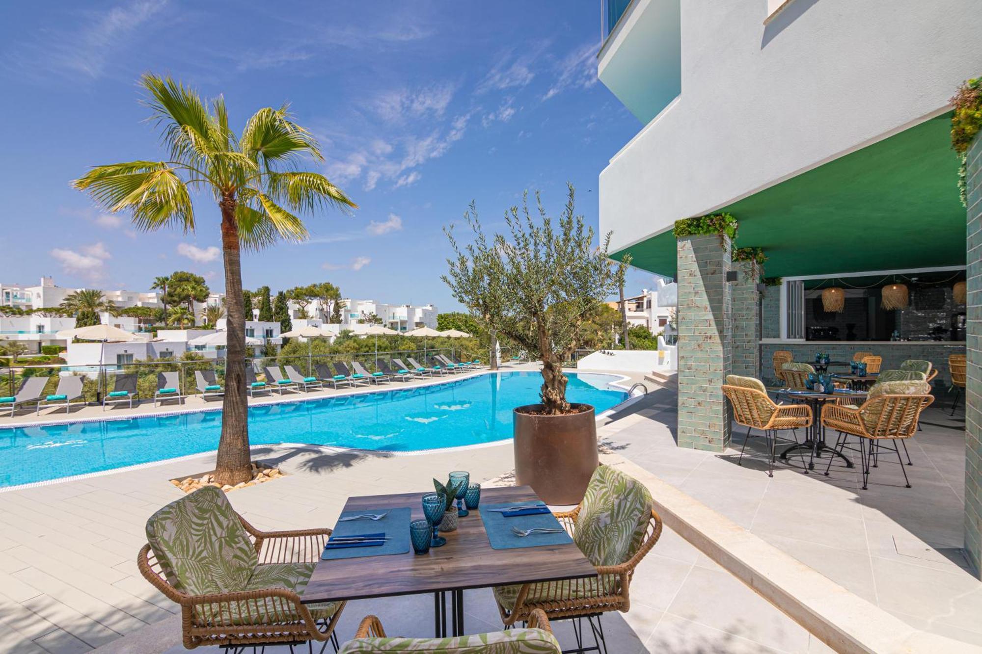 Ferrera Suites&apartments Aparthotel 4*