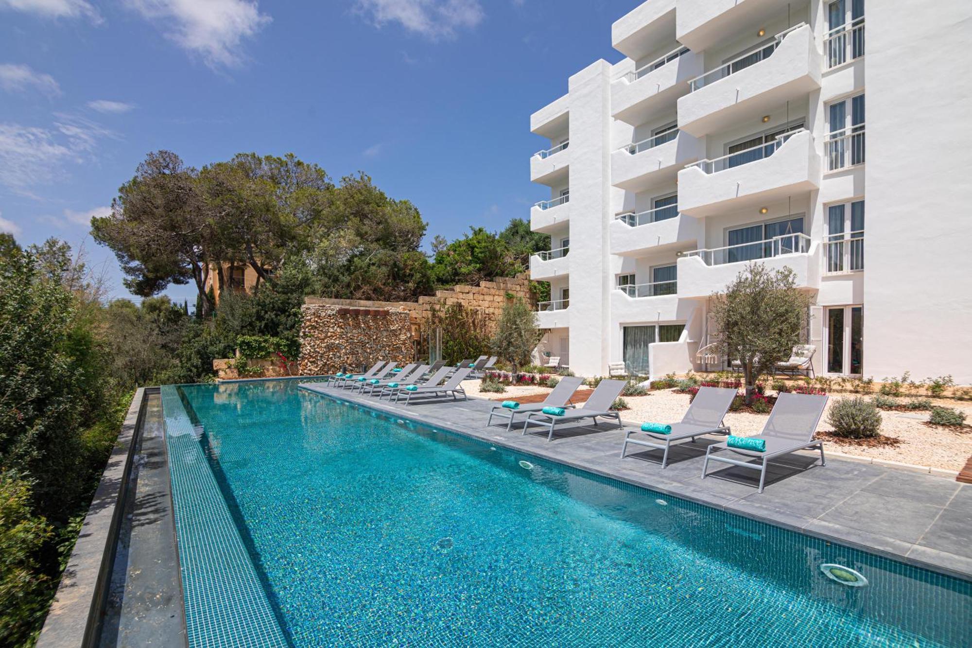 Ferrera Suites&apartments 4*